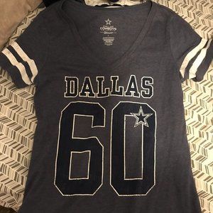 DALLAS COWBOYS NFL V-NECK TEE LG LIKE NEW